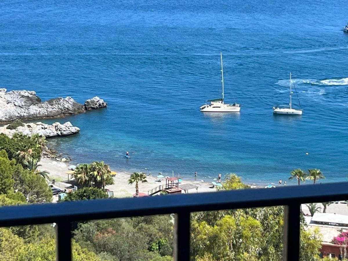 Marina Azul Apartment Ла Херадура Екстериор снимка